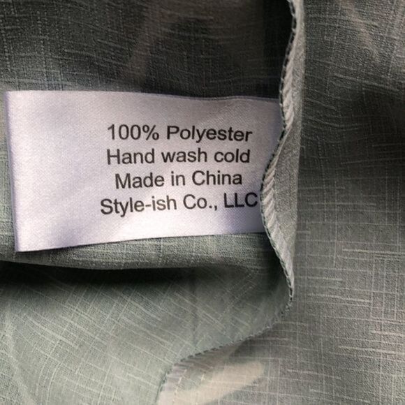 Tiff & Jen Tropical Palm Off Shoulder Top - Picture 8 of 9